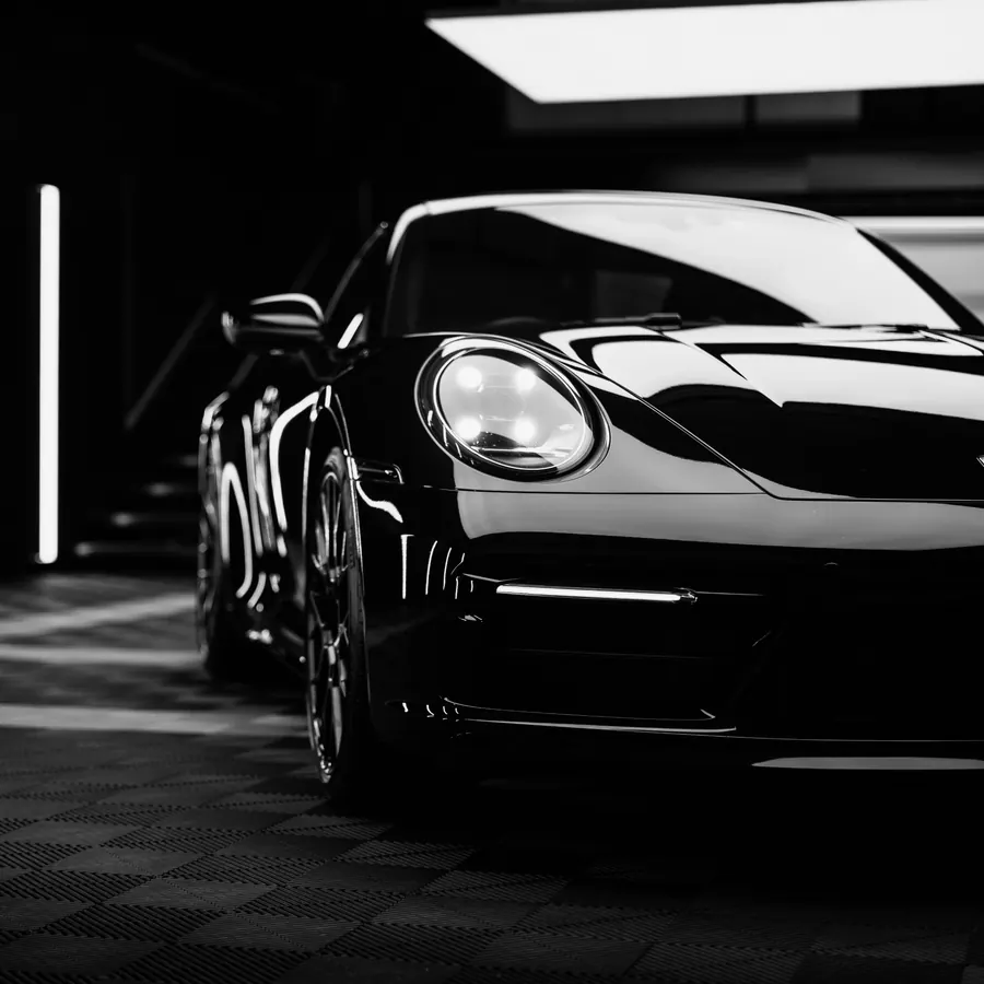 Porsche 911 — front three-quarter